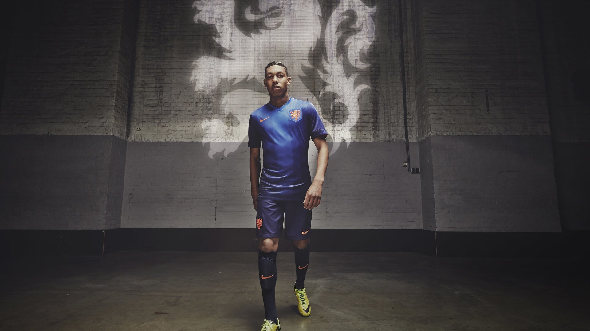 卡拉格直言帕利尼亚能力不足，热刺中场问题亟待解决，曝热刺本周将官宣帕拉蒂奇加盟 担任球队足球总监